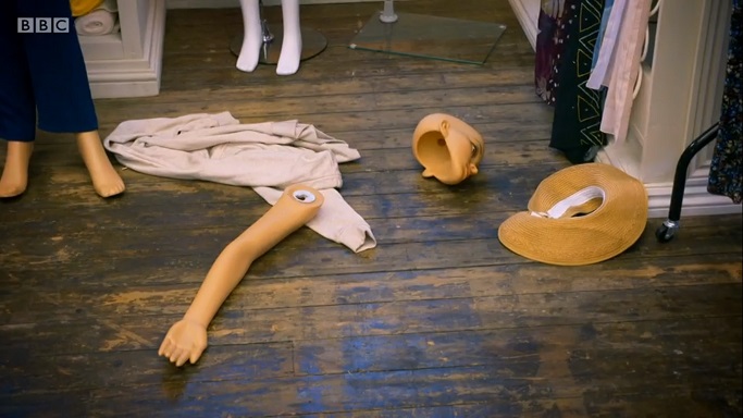 dismembered mannequin